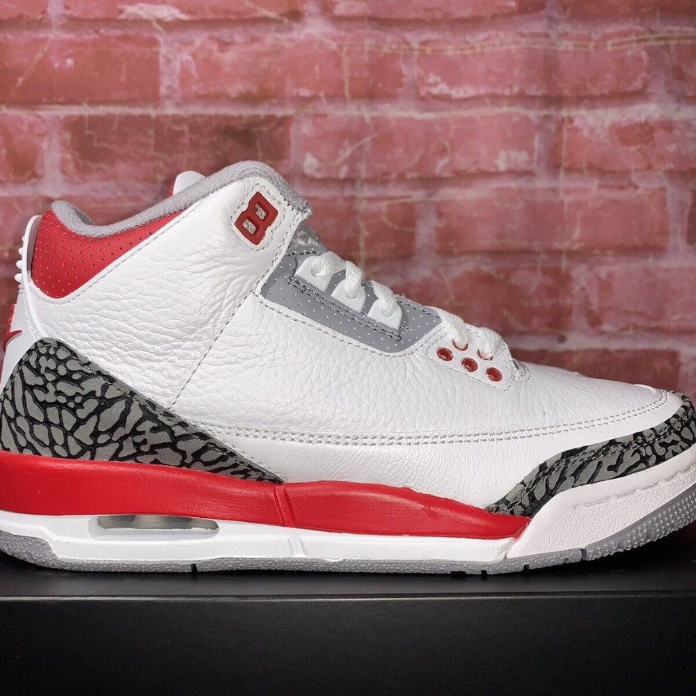 NIKE AIR JORDAN 3 RETRO GS FIRE RED 2022 DM0967-160 YOUTH/WOMEN SIZES LIFESTYLE